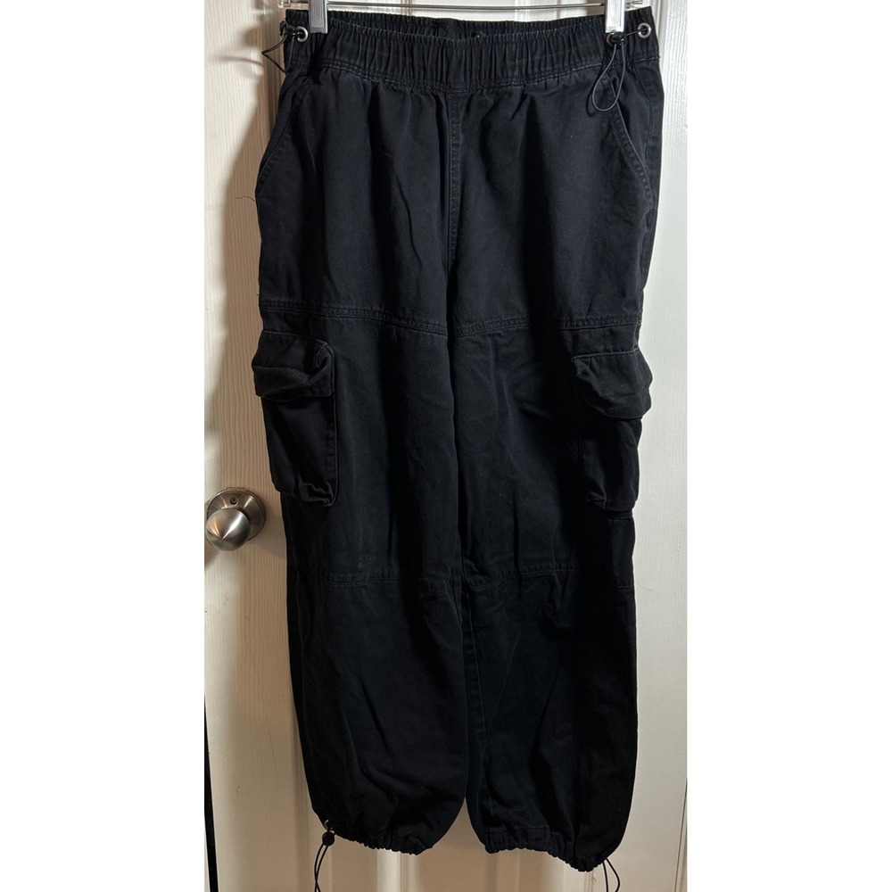 Forever 21 Women's Cargo Pants Size M Black Drawstring Elastic Casual